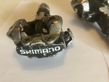 Pedali Shimano senza clip