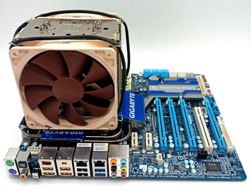 Gigabyte x58 bundle lga1366 - lga1366, |