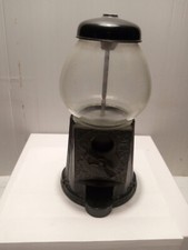 DISTRIBUTORE DI CARAMELLE