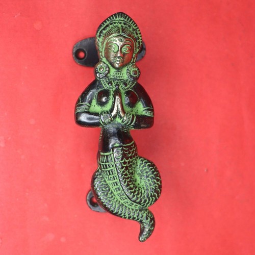 Armadio forma serpente - a, di