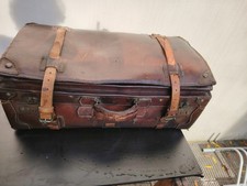 Valigia vintage in cartone