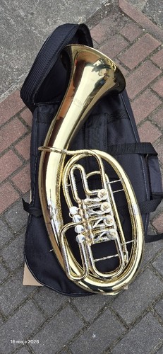 Cerveny baritono eufonio - cerveny,