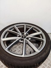 Audi A4 S4 B9 2017 cerchio in