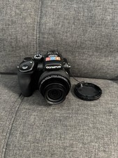 Olympus SP-570UZ fotocamera