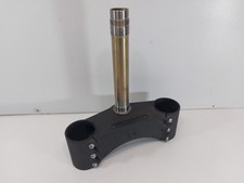 PIASTRA STERZO INFERIORE MV