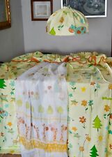 CORREDO CAMERA BAMBINI:  TAPPETO TENDE MANTOVANA LAMPADARIO CON GIRAFFE 