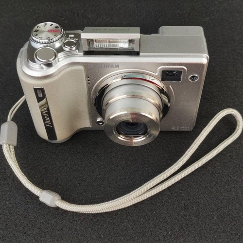 Fotocamera digitale compatta