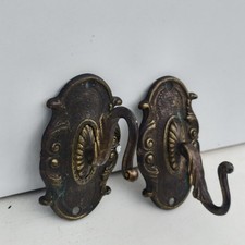 VINTAGE 2 DUE GANCI IN OTTONE