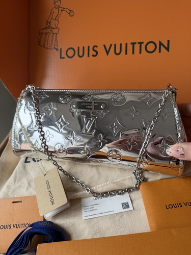 Autentica pochette sci - da,