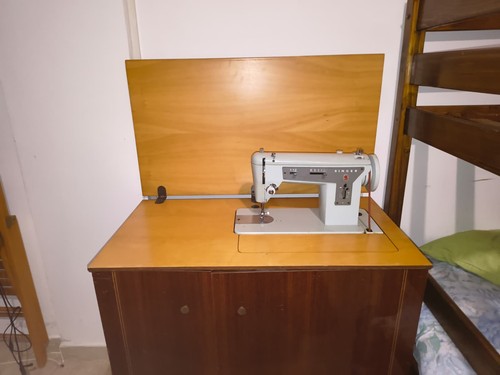 Macchina cucire marca - macchina,