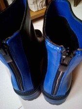 Stivaletto. Cafè noir