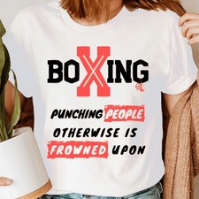 Boxer che pugnala le persone