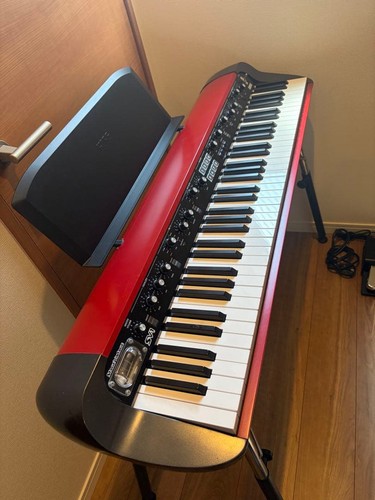 Korg red stage - sv-1,
