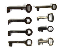 LOTTO 8 CHIAVI VINTAGE Medie