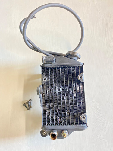 Radiateur droit kawasaki 600 - radiateur,