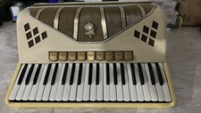 HOHNER PIROLA IVP 120 BASSI fisarmonica per pianoforte