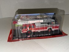 Boston 25 1990 E-One scala