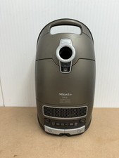 Aspirapolvere Miele S8330