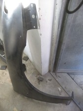 PEUGEOT 106 mod 1996  - Parafango anteriore destro - Ricambio nuovo