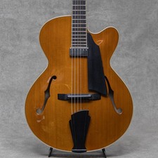 Martin Tremblay Archtop 15"