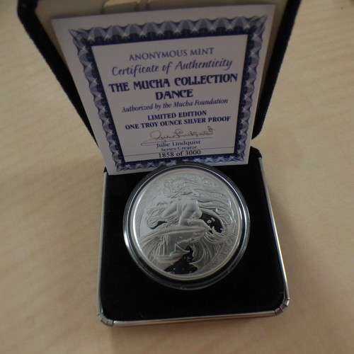 Round mucha collection - us,