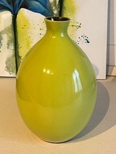 Vaso di design color verde