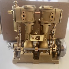 Potente modello motore a