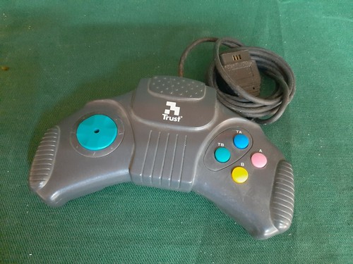 Vintage joypad joystick trust - vintage,