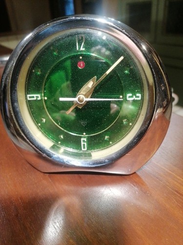 Sveglia vintage meccanica - vintage,