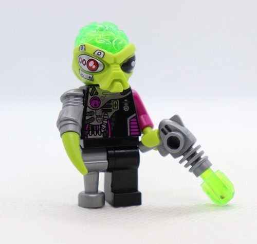 Alien android 7066 robot - android,