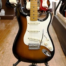 Chitarra elettrica usata