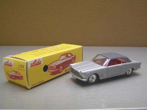 Solido 133 fiat 2300 - solido, s