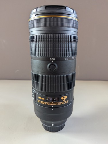 Nikon 200mm 2 - 70-200mm, fl
