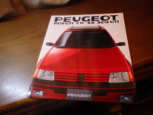 Peugeot 205 309 depliant