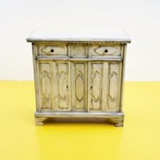 credenza a doppia anta in