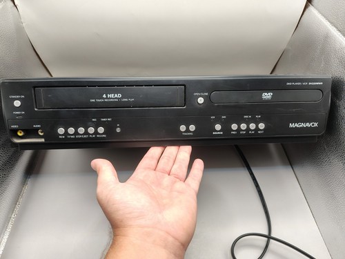 Magnavox dv220mw9 dvd vcr - dv220mw9, a