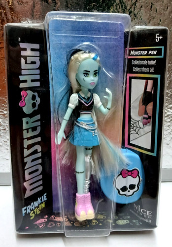 Monster high doll - high, pen