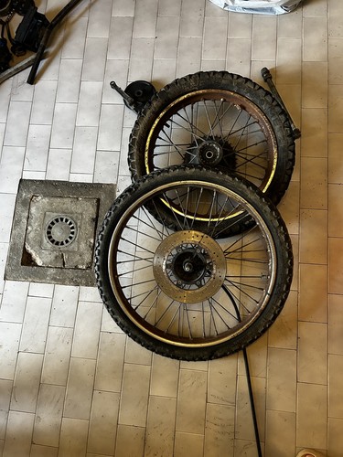 Coppia cerchi ruote aprilia - coppia,