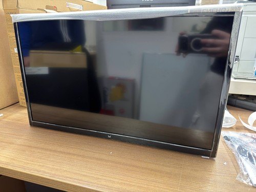 Majestic sm424 hd ready - 24",