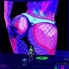 QGHOT Black Light Hot Girl