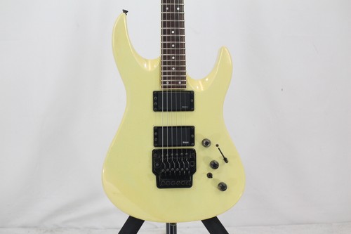 Chitarra elettrica usata