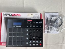 Controller midi Akai mpd 226