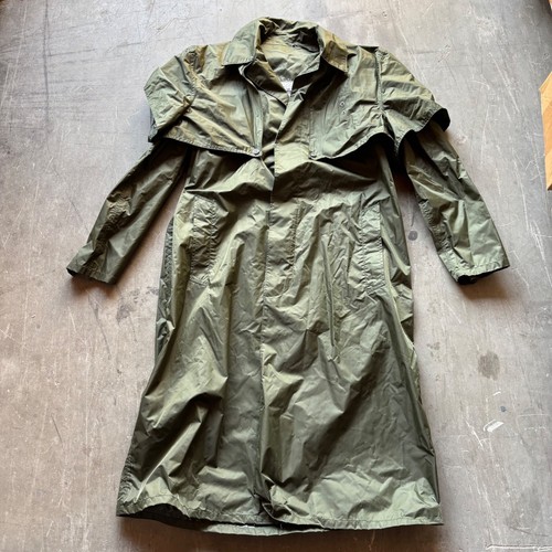 Trench cappotto militare