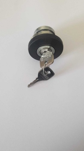 Tappo carburante con - tappo, chiavi