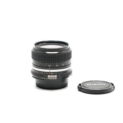 Nikon nikkor 5 - 28, f3.5