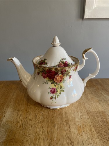 Royal albert old - albert, roses