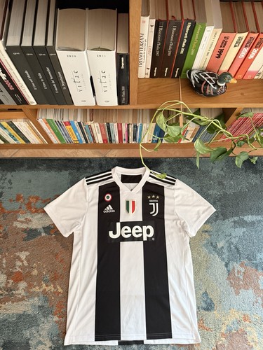 Juventus 2018 home 7 - juventus,