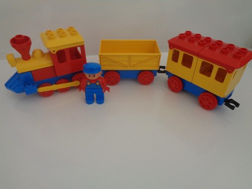 Treno duplo con - con, figurina