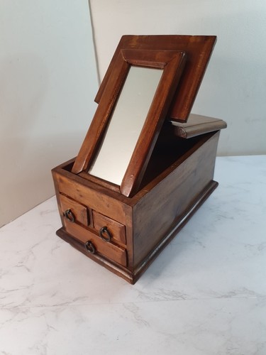 Cassettiera vintage marrone