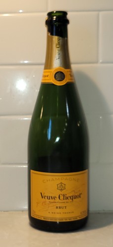 Veuve clicquot brut - veuve,
